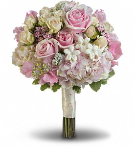 Pink Rose Splendor Bouquet in McDonough GA, Absolutely and McDonough Flowers & Gifts